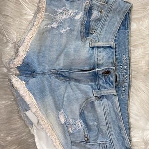 American Eagle shorts with design on the trim